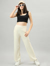 Femea Mid Rise Flared Fit Track Pants