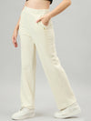 Femea Mid Rise Flared Fit Track Pants